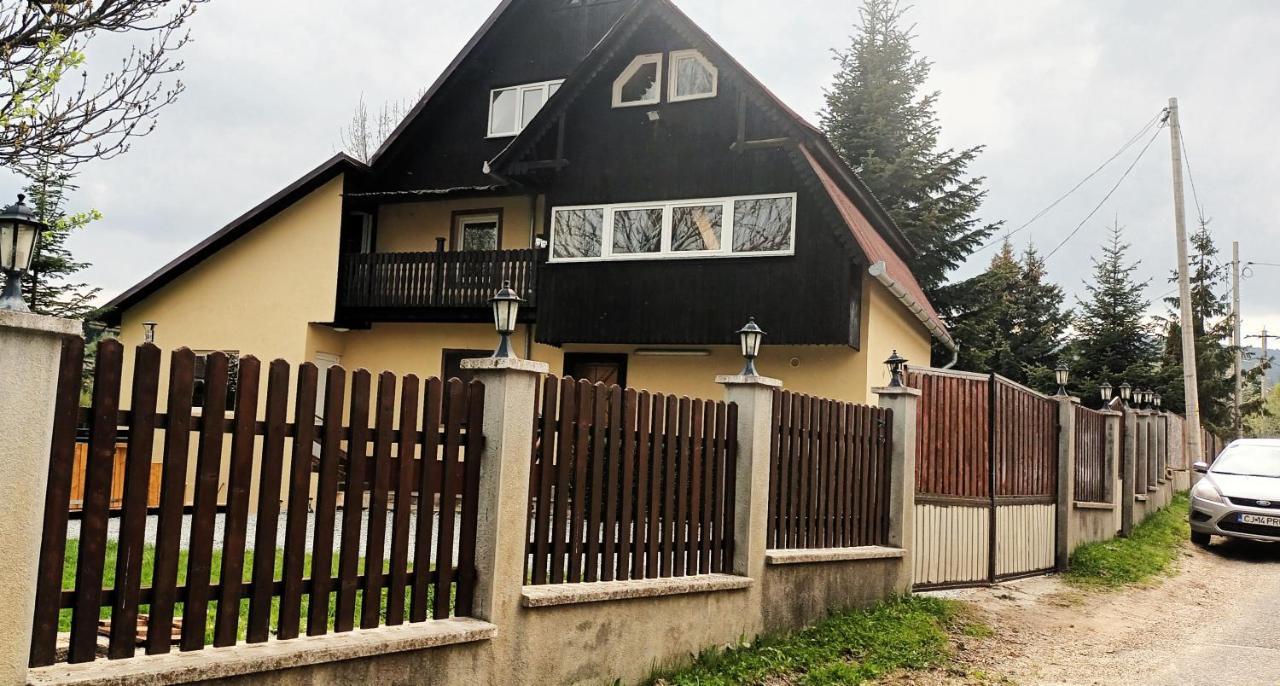 Cabana Muntelui Клуж-Напока Екстер'єр фото