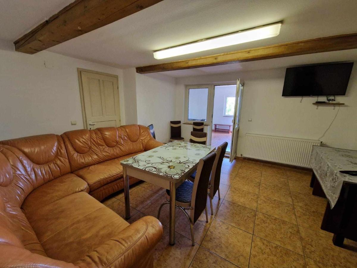 Cabana Muntelui Клуж-Напока Екстер'єр фото